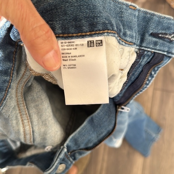 UNIQLO JEANS slim straight leg midrise size 31
FABRIC BY KAIHARA - Picture 4 of 12